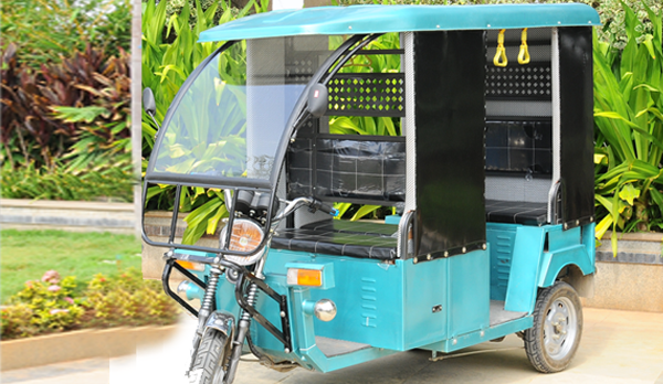 Tela E Vehicle